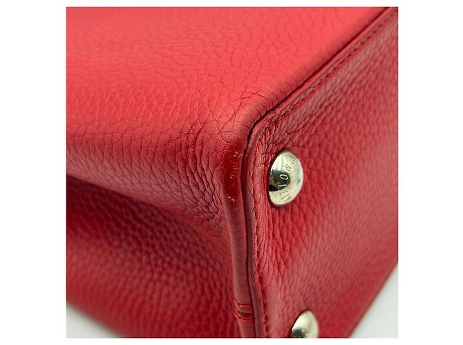Borsa Louis Vuitton Capucines BB Rosso - vista 9
