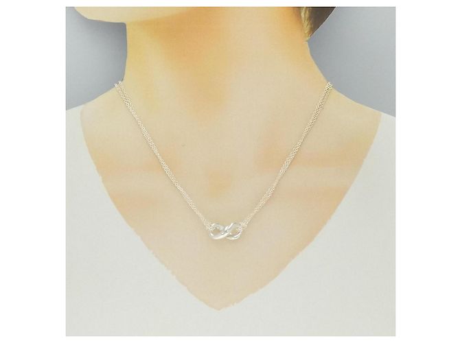 Collana Figure Eight Tiffany & Co. - vista 5