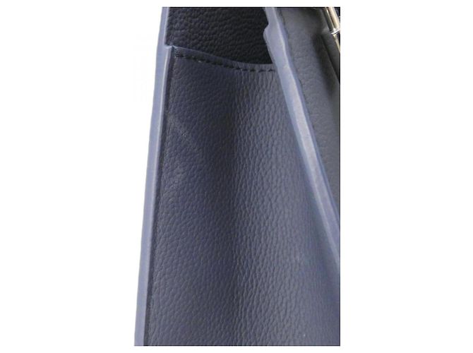 Borsa Louis Vuitton LV Aerogram Takeoff Tote M21542 Blu navy - vista 4