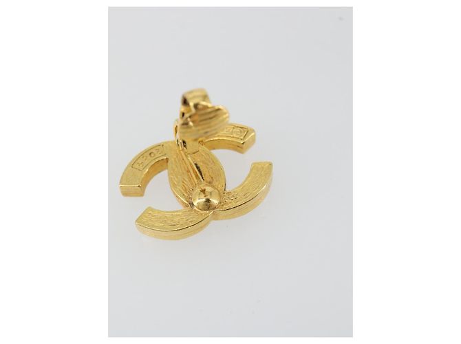 Orecchini CHANEL metallo Gold Tone CC Auth 183505 - vista 6