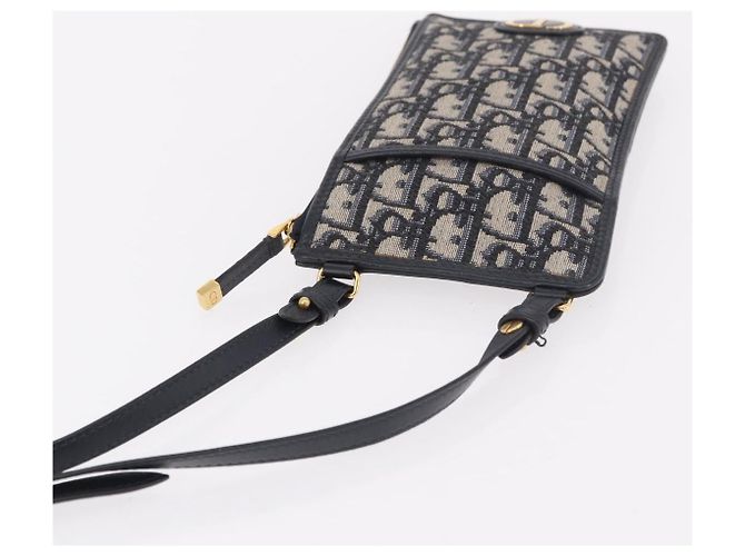 Bolsa de Ombro Christian Dior Trotter Canvas Montaigne Navy Gold Auth 182923A Dourado Azul marinho - vista 6