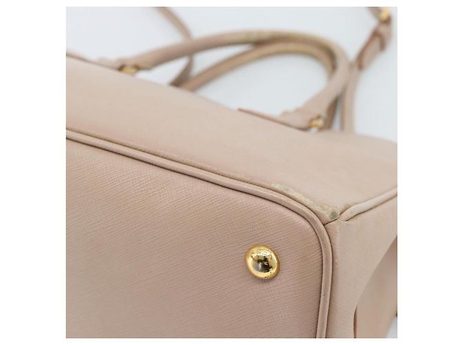 Saffiano Borsa PRADA in pelle Safiano 2 modi Beige Oro Auth 183886A D'oro - vista 17