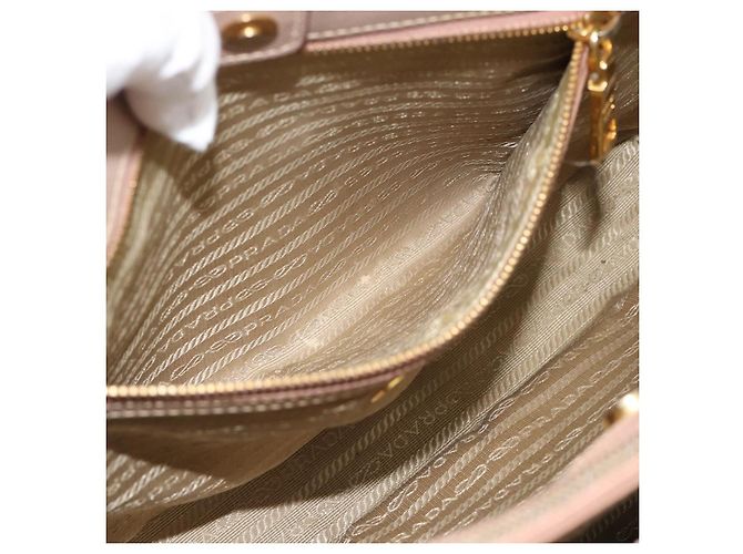 Saffiano Borsa PRADA in pelle Safiano 2 modi Beige Oro Auth 183886A D'oro - vista 26