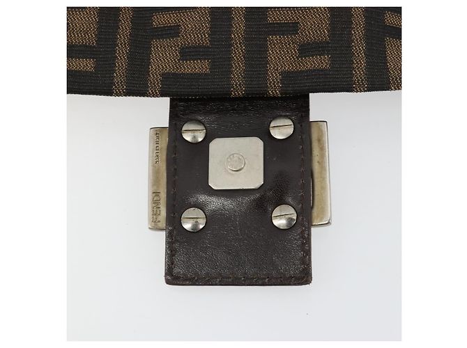FENDI Zucca Canvas Mamma Baguette Shoulder Bag Marrone Nero Autentica 180861A - vista 17
