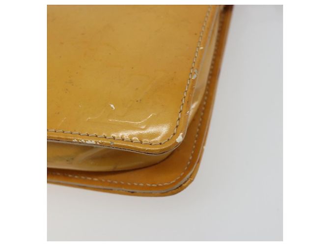 LOUIS VUITTON Monogram Vernis Lexington Pouch Beige M91010 LV Auth 184160 - vista 17