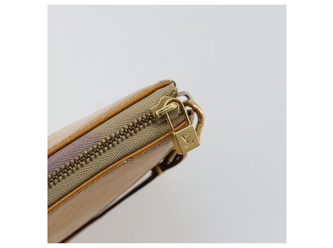 LOUIS VUITTON Monogram Vernis Lexington Pouch Beige M91010 LV Auth 184160 - vista 19