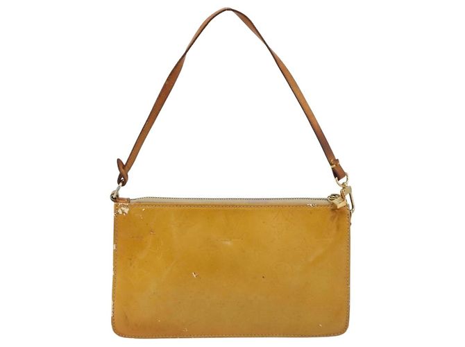 LOUIS VUITTON Monogram Vernis Lexington Pouch Beige M91010 LV Auth 184160 - vista 2