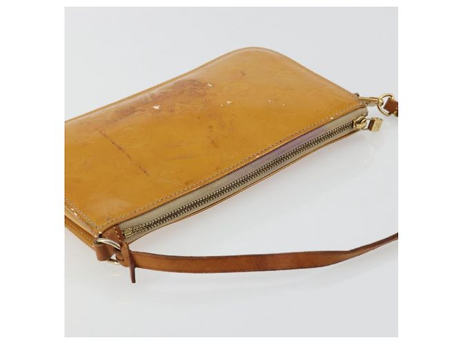 LOUIS VUITTON Monogram Vernis Lexington Pouch Beige M91010 LV Auth 184160 - vista 6