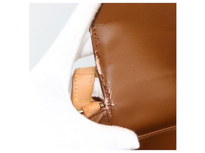 LOUIS VUITTON Monogram Vernis Thompson Street Bag Bronze M91124 LV Auth 184211 Bronzo - vista 17