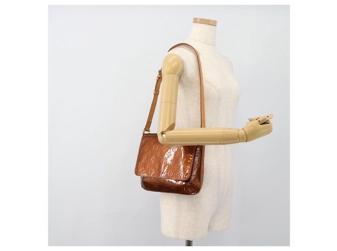 LOUIS VUITTON Monogram Vernis Thompson Street Bag Bronze M91124 LV Auth 184211 Bronzo - vista 23
