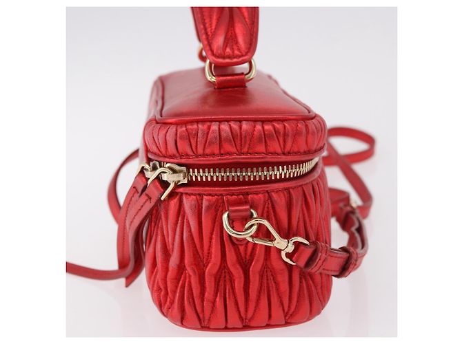 Borsa a tracolla vanity Miu Miu Matelasse in pelle 2way Rosso Oro Auth 182585A D'oro - vista 6