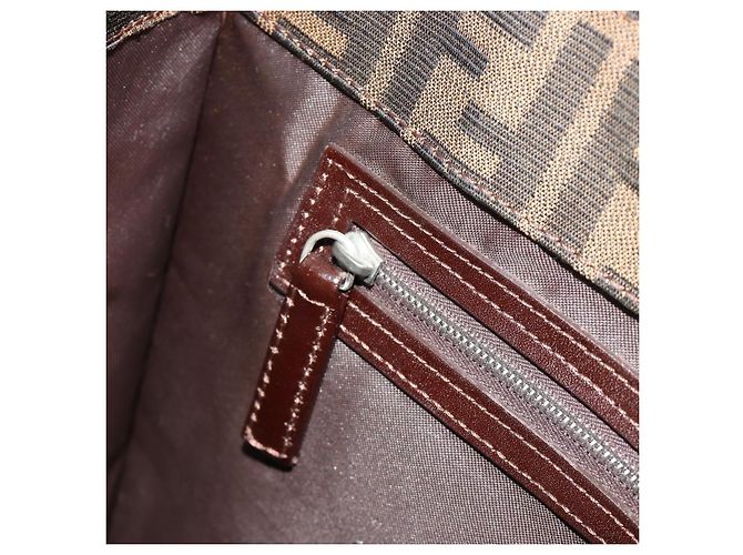 FENDI Zucca Canvas Mamma Baguette Tote Bag Black Brown Auth 182074 Marrone Nero - vista 23