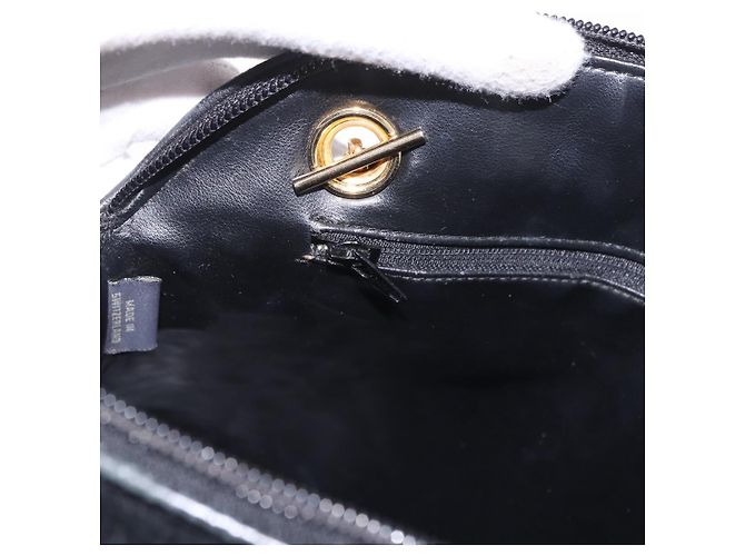 Borsa a Spalla con Catena BALLY in Pelle Nera e Oro Auth 184465 Nero D'oro - vista 20