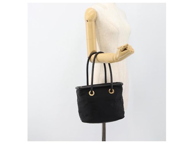 Céline Borsa a mano CELINE Circle Nylon Nero Oro Auth 184330 D'oro - vista 24