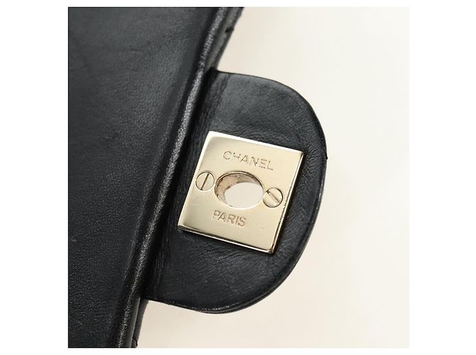 CHANEL Matelasse Pearl Chain Shoulder Bag Lamb Skin Black Gold CC Auth ka4643M Nero D'oro - vista 22