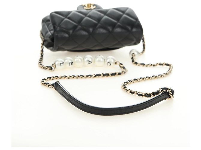 CHANEL Matelasse Pearl Chain Shoulder Bag Lamb Skin Black Gold CC Auth ka4643M Nero D'oro - vista 7