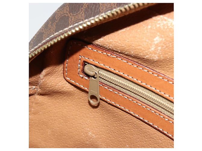Céline Borsa CELINE Macadam Canvas PVC Pelle Marrone Oro Auth 180639 D'oro - vista 21