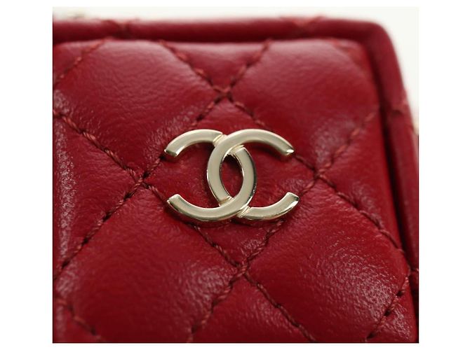 Charm per borsa CHANEL Matelasse in pelle di agnello rosso e oro CC Autentico 181875SAM D'oro - vista 14