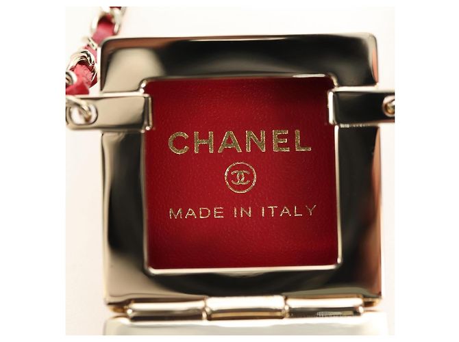 Charm per borsa CHANEL Matelasse in pelle di agnello rosso e oro CC Autentico 181875SAM D'oro - vista 17