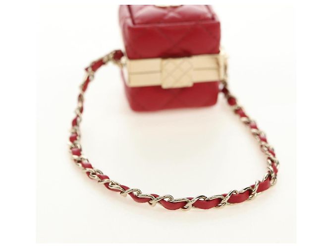 Charm per borsa CHANEL Matelasse in pelle di agnello rosso e oro CC Autentico 181875SAM D'oro - vista 7