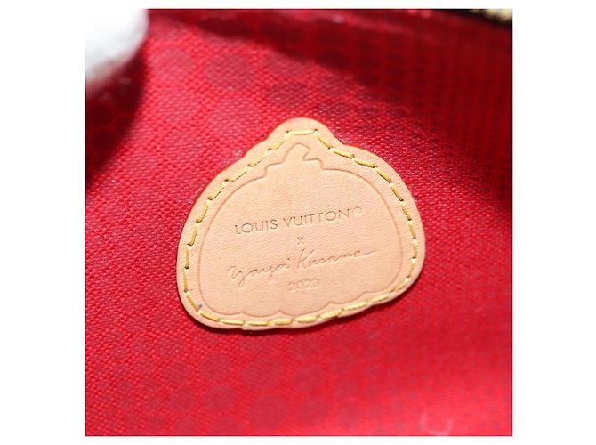 LOUIS VUITTON Monogram LVxYK Multi Pochette Pouch M46385 LV Auth 182312SM Monogramma - vista 21