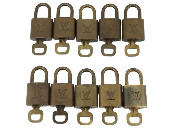 LOUIS VUITTON Set di 10 lucchetti Padlock metallo Gold LV Auth 173150 D'oro - vista 2