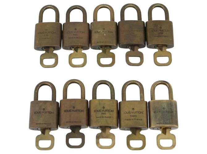 LOUIS VUITTON Set di 10 lucchetti Padlock metallo Gold LV Auth 173150 D'oro - vista 3