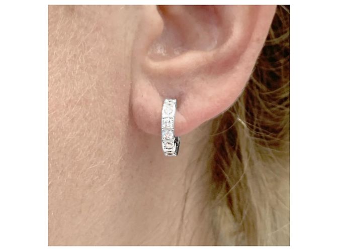 Orecchini Cartier, "Lanière", oro bianco e diamanti. Piccolo modello. - vista 5