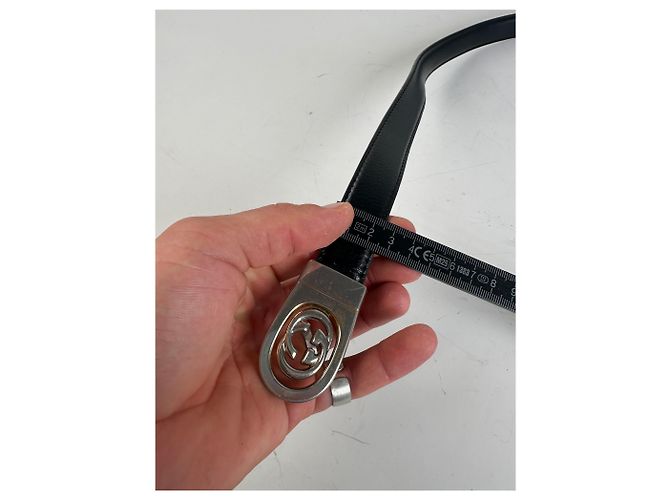 Vintage Gucci Ledergürtel mit Interlocking GG Schwarz Beige Silber - Ansicht 9