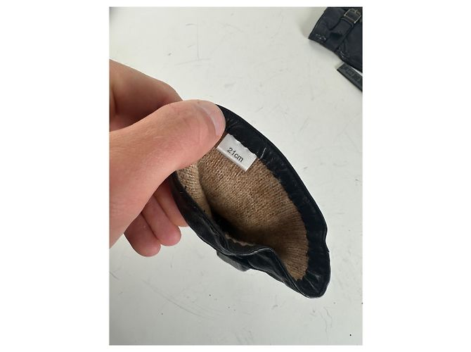 Vintage Chloé Lederhandschuhe mit Schnalle Schwarz Silber - Ansicht 3