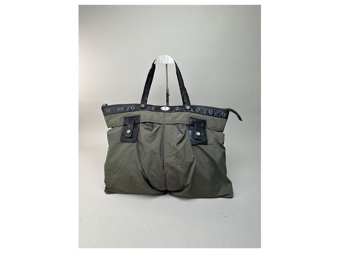 Céline Vintage Celine Nylon Tote mit Lederbesatz Olive Black Grün - Ansicht 10