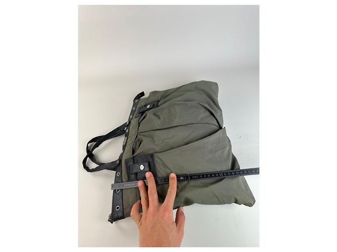 Céline Vintage Celine Nylon Tote mit Lederbesatz Olive Black Grün - Ansicht 11