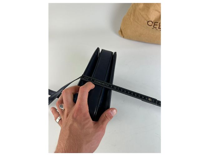 Céline Bolso de hombro de cuero vintage Celine Navy White Gold Azul marino - vista 13