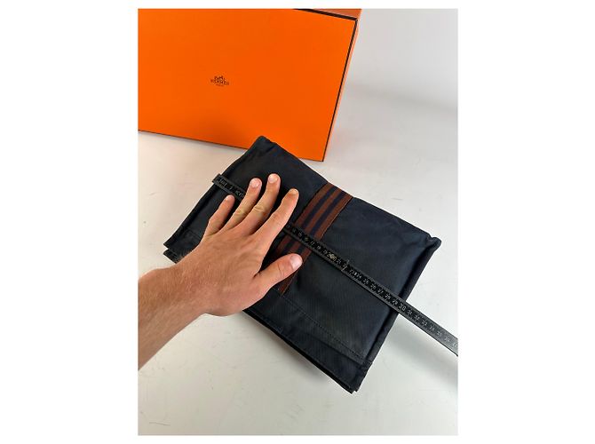 Hermès Vintage Hermes Kosmetikbeutel aus Baumwolle Marine Dunkelrot Silber - Ansicht 10