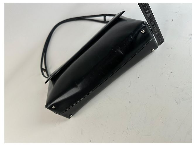 Vintage Givenchy Lederschultertasche Schwarz Silber - Ansicht 11