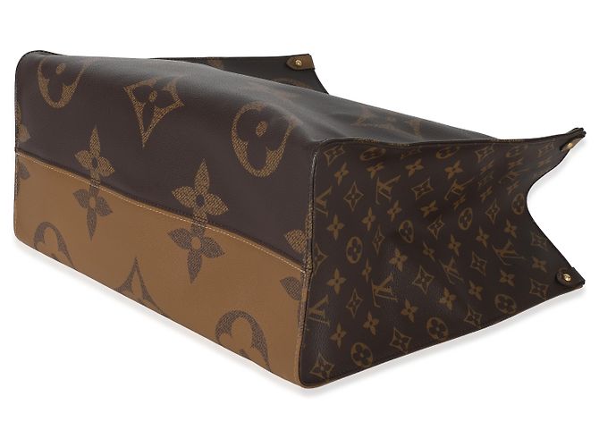 Louis Vuitton Reverse Monogram Canvas Onthego GM Marrone - vista 6