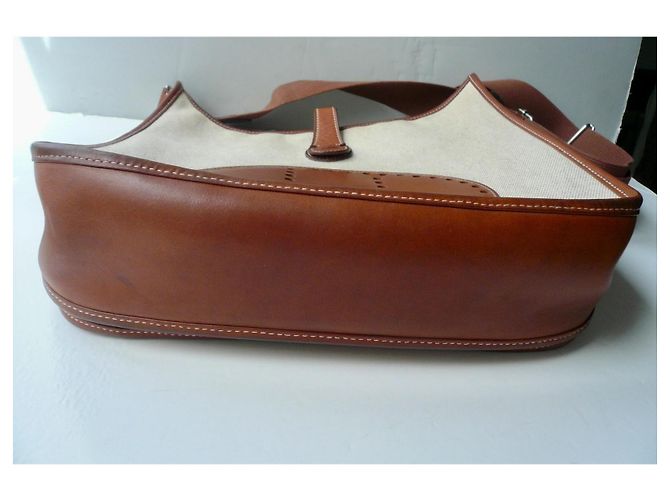 Borsa Hermès Evelyne 29 pelle Barénia e tela beige Marrone - vista 14