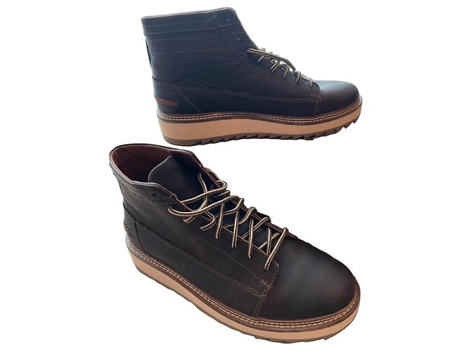 Stivaletti Clarks in Pelle Marrone - vista 2