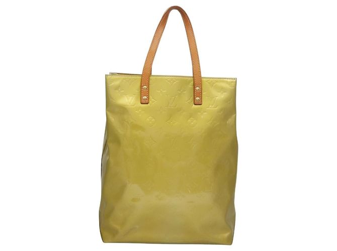 Louis Vuitton Reade Monogram Vernis MM Giallo - vista 2