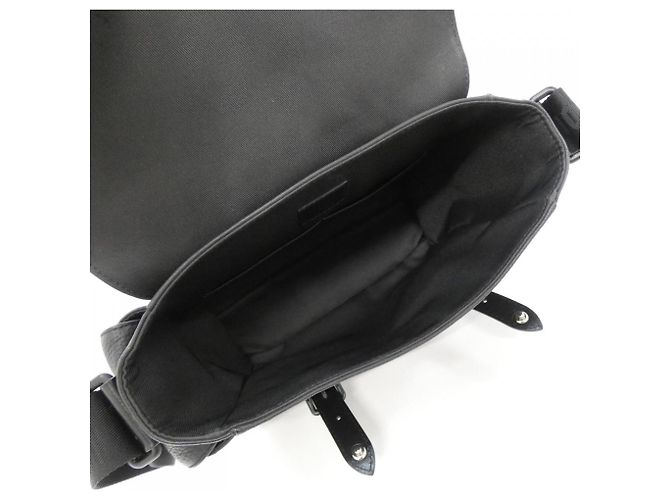 Bolso bandolera Louis Vuitton Taurillon Christopher Messenger Negro - vista 8