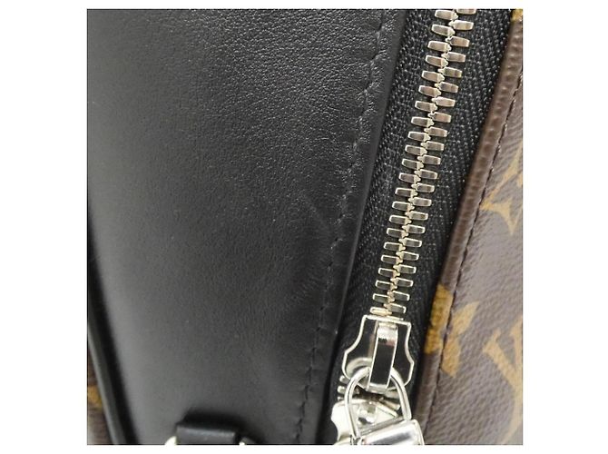 Zaino Louis Vuitton Monogram Macassar Josh M45349 Marrone - vista 4