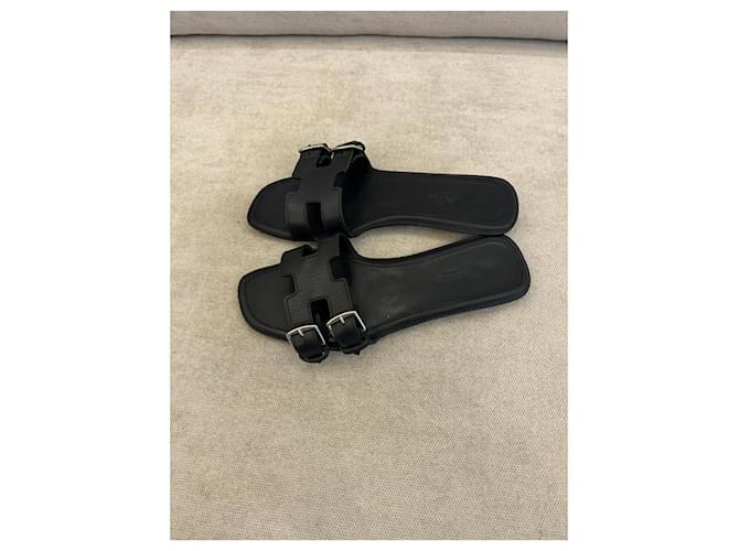 Sandali Hermès Chypre pelle nera Nero - vista 3