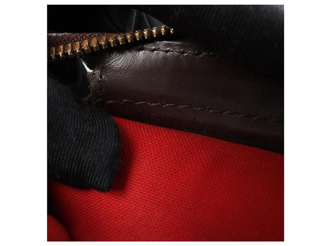 Borsa a tracolla Louis Vuitton Chelsea Damier Ebene marrone N51119 Rosso - vista 12