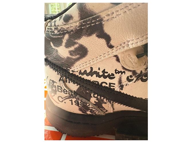 Nike x Off-White Air Force 1 Mid Nero Bianco - vista 5