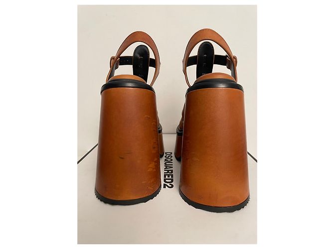 Sandales à talon bloc et plateforme Dsquared2 en cuir cognac - vue 3
