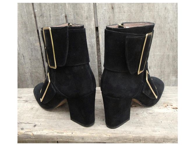 Avril Gau Botas de camurça pretas com fivela dourada Preto - vista 4