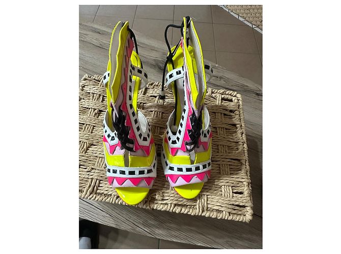 Sophia Webster Sandali con tacco a perline multicolore Nero Rosa Bianco Giallo - vista 3