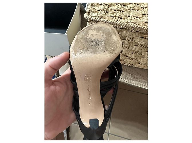 Gianvito Rossi Sandali con tacco in pelle nera Nero - vista 9