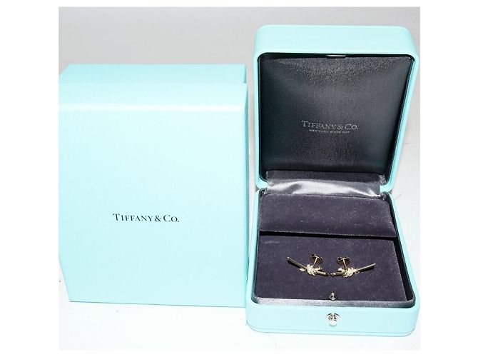 Tiffany & Co Brincos Tiffany Knot em ouro Au750 e diamantes Dourado - vista 3