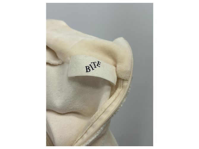 Autre Marque BITE Langes beige Baumwollkleid mit Rüschen - Ansicht 5